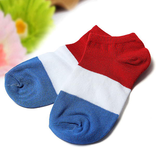 Cotton socks canada Designed with a seamless toe, ultra-soft cotton, and honeycomb arch support. Bombas are the most comfortable socks in the history of feet. Shop no-show, ankle, quarter, and calf.