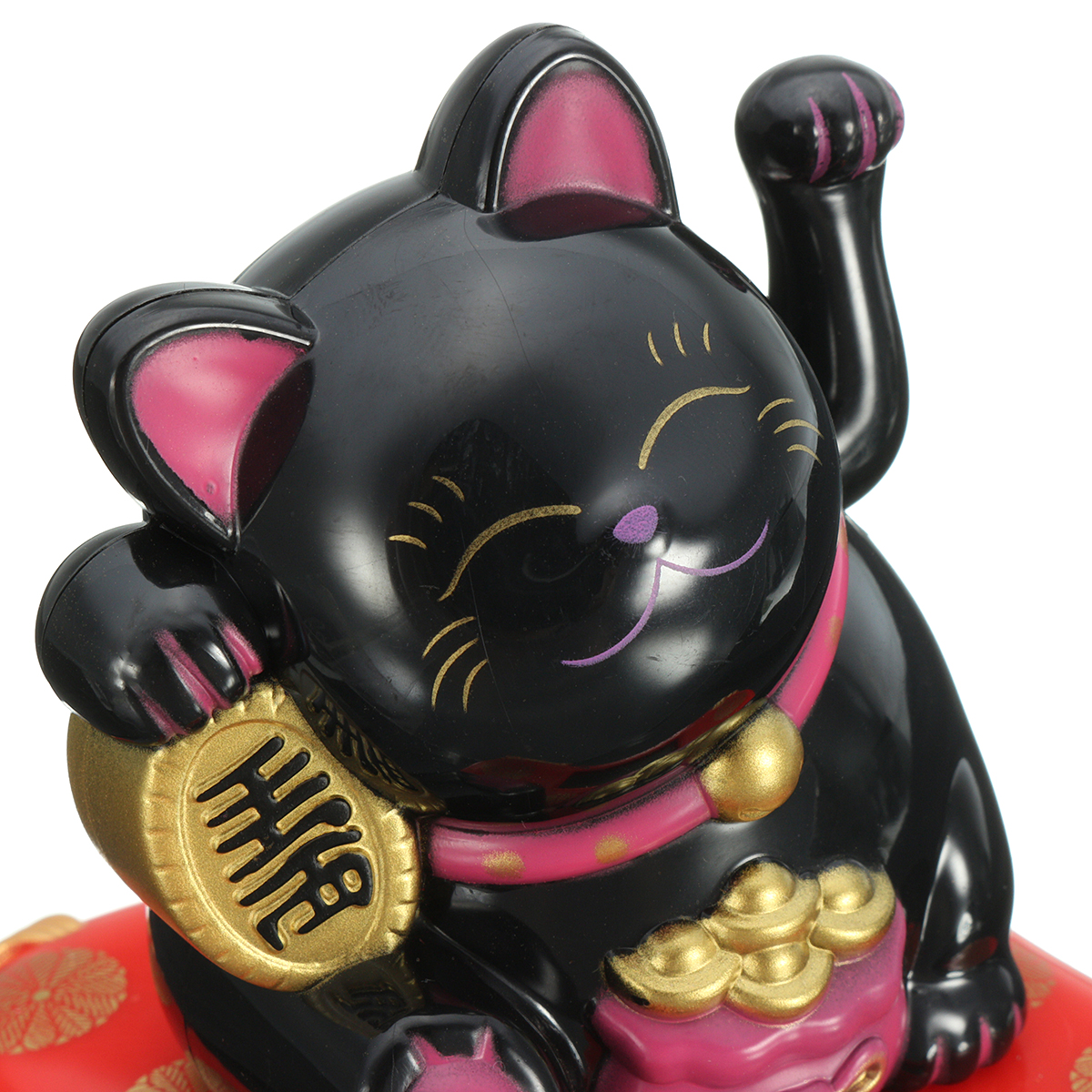 fortune cat figurine